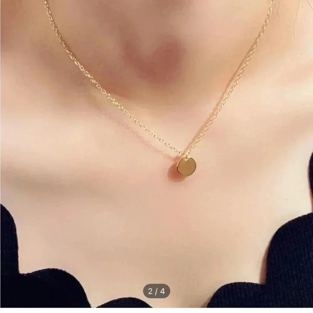 NWT  necklace